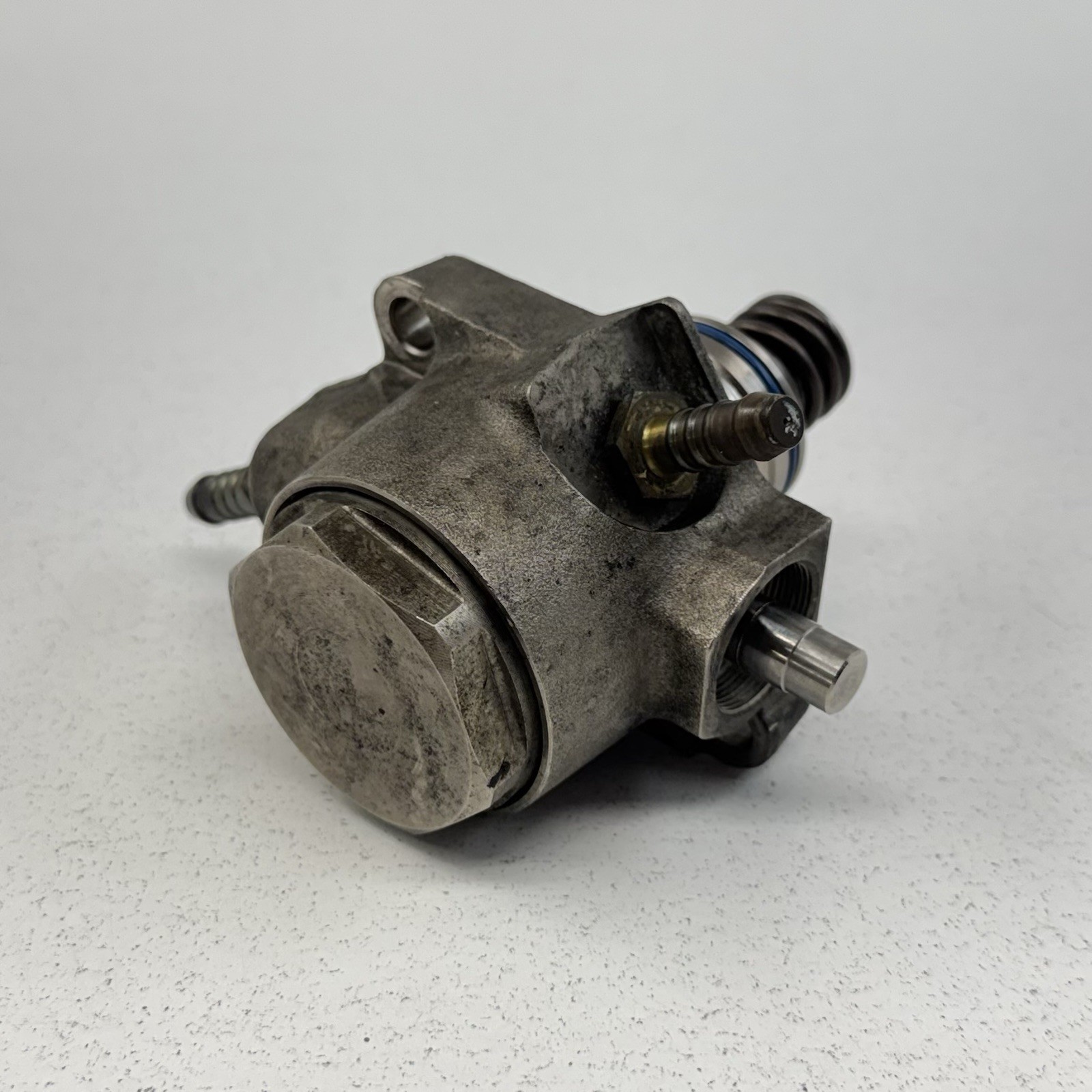 Audi R8 Lamborghini Huracan 5.2L V10 High Pressure Fuel Pump HPFP Pair OEM