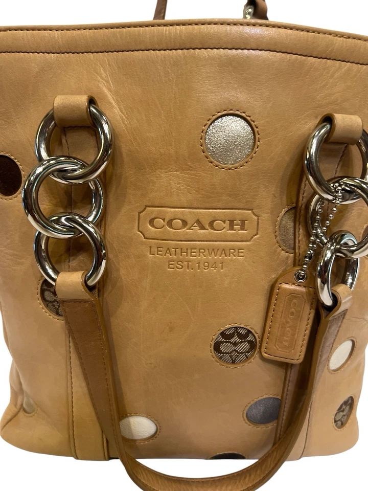 COACH Limited Edition 2005 Polka Dot All Leather Tote Handbag NºJ0673-F09763 - Image 2 of 4