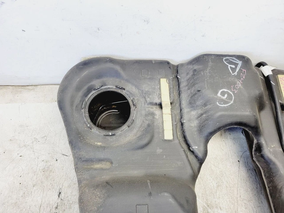 Ford Explorer 2013 2014 2015 2016 2017 2018 2019 tanque de gasolina de 3,5 L tanque de combustible OEM  Foto 3 de 4