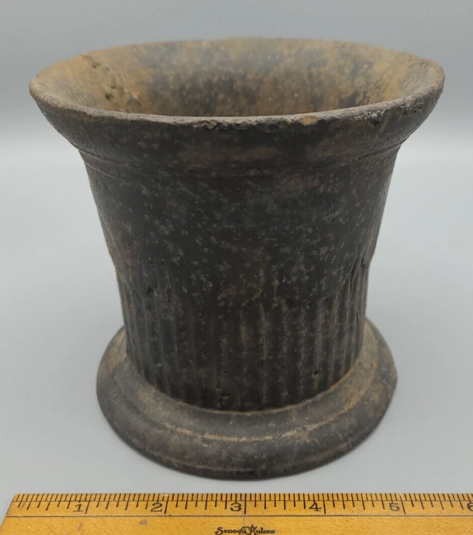 Antique Victorian Cast Iron Mortar with Raised Garland & Ribbing Decoration