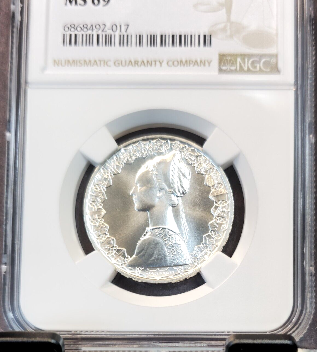 1999 ITALY SILVER 500 LIRE RENAISSANCE WOMAN NGC MS 69 RARE GEM