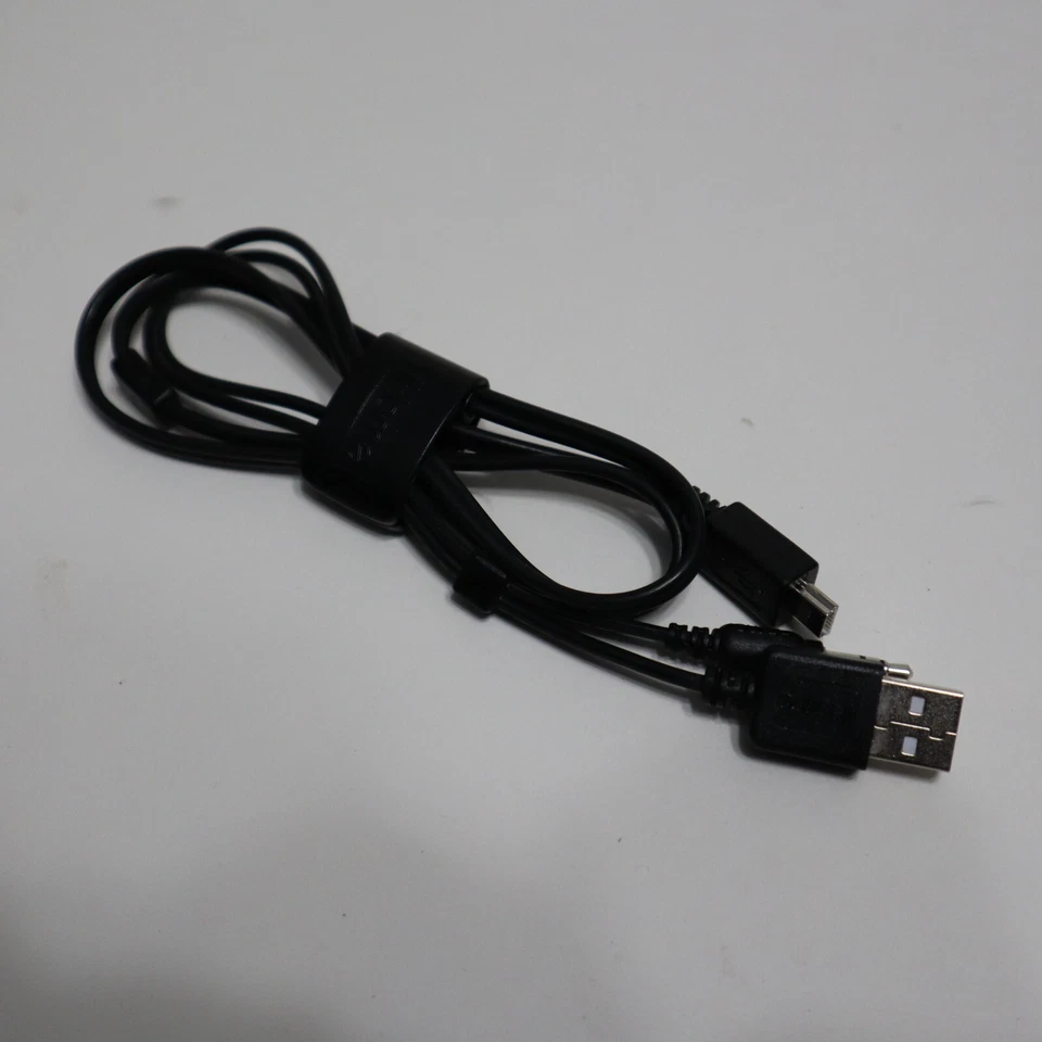Cargador de alimentación con cable auxiliar de 3,5 mm y USB a Mini USB para altavoz iHome Foto 3 de 4