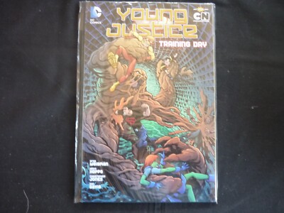 Young Justice 2 Training Day  Softcover graphic novel (b6)