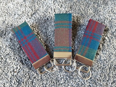Handgefertigter Schlüsselanhänger Cranston Kleid gedecktes schottisches Tartan, Kofferanhänger, Schlüsselanhänger 