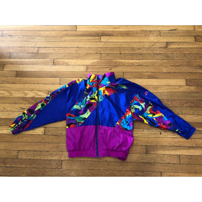 nike throwback windbreaker