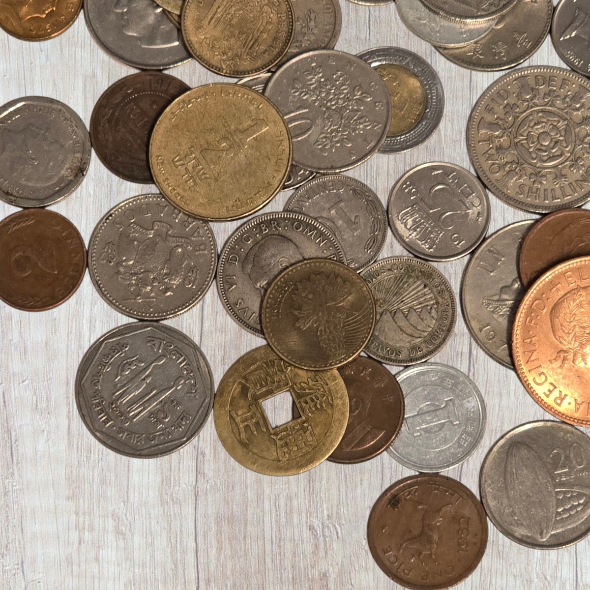 10oz Lot Foreign World Coins · Mixed Countries · Collector Bulk