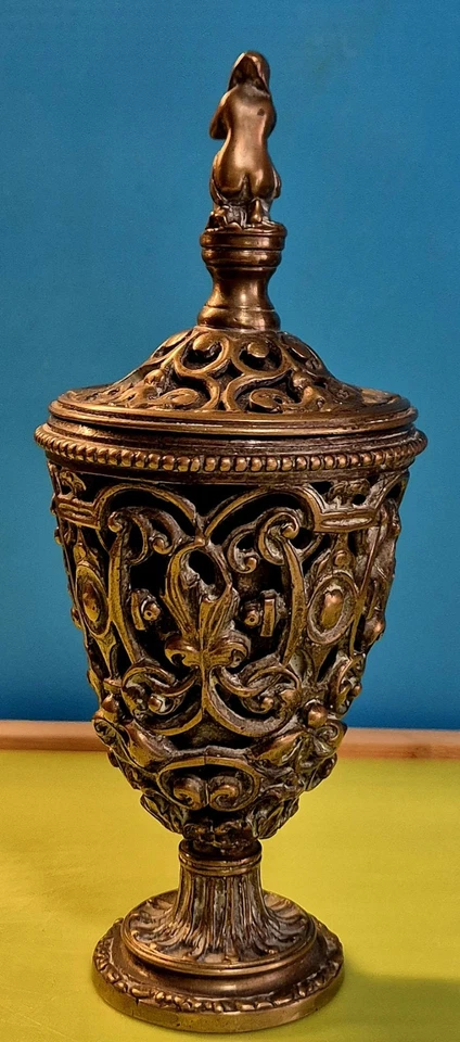 Victorian very Ornate Brass Urn with Lid for Ashes? 17cm high - Image 3 of 4