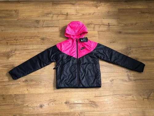 Nike Women's Synthetic Fill Windrunner 