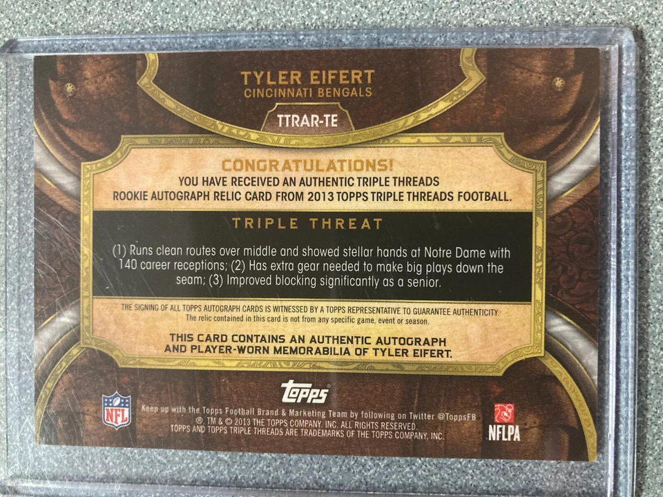 2013 TOPPS TRIPLE THREAT GOLD FOIL TYLER EIFERT 58/99 ROOKIE (RC) PATCH AUTO   - Image 2 of 2