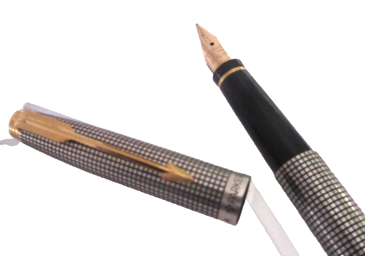 Stylo Plume Parker 75 – Ciselé Argent Massif, Plume Or 18K – Écriture Fine – Occasion Bon état