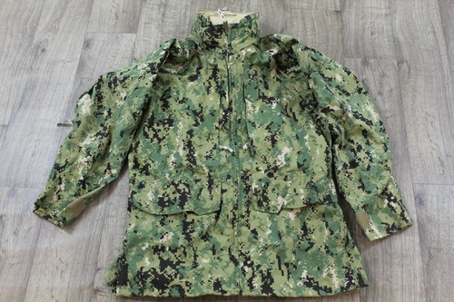 USN NWU Medium Type III AOR2 Parka 