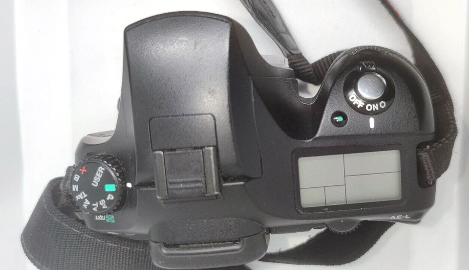 Pentax K K10D 10.2MP Digitalkamera - Schwarz - Bild 4 von 4