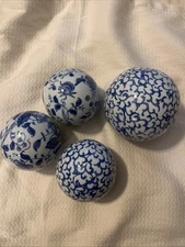 Decorative Balls Set Of 4 Navy Blue And White Carpet Balls Ceramic