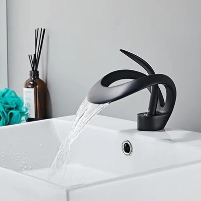 Waschtischarmatur Wasserfall Schwarz Wasserhahn Bad Messing Einhandkeramik