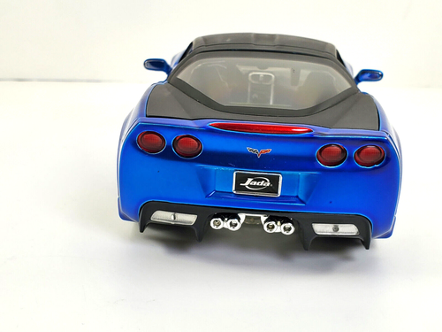 2006 Chevrolet Corvette Z06 Blue 1/24 Diecast Model Car by Jada toys - Picture 2 of 12