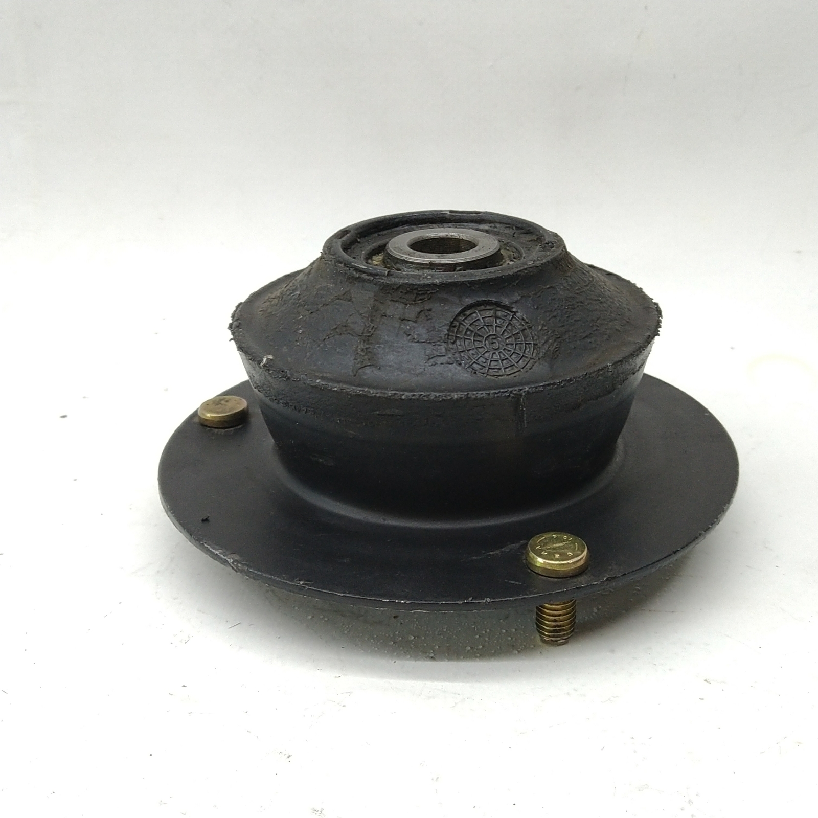 BMW 325 Set of 2 Lemforder Front Suspension Strut Mounts 1057301 
