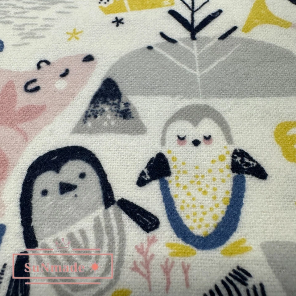 Tela de franela de media yarda - Franela de animales de invierno con estampado súper acurrucado Foto 3 de 4