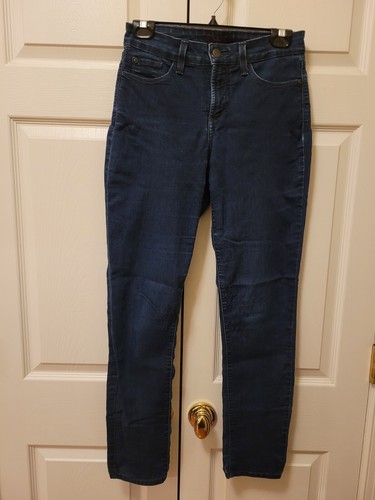 Jeans Not Your Daughter's Jeans Taille 8 - Coupe Bootcut, Dark Wash, Excellent état (EUC)