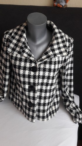 Blazer, Kurzjacke schwarz weiß neuwertig Gr 38 Adagio - Bild 2 von 5