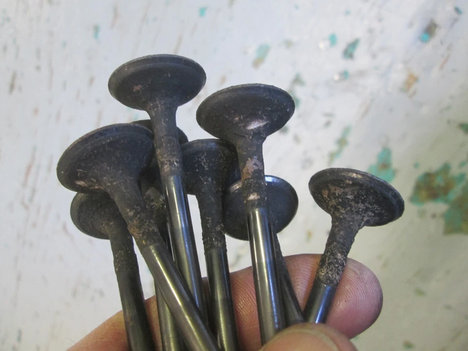 YAMAHA FZ700 / 750 / FZX700 / 750 ВЫПУСКНЫЕ КЛАПАНЫ 1AA-12121-01-00 (КОМПЛЕКТ ИЗ 8) - Изображение 4 из 4