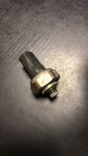 BMW 7 (E65/66) (00 - 08) Diesel Klimadrucksensor 8370623