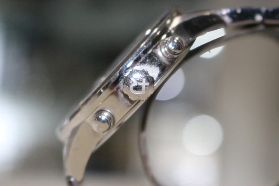 Reloj Roamer Superior ChronoQuartz Acero Inoxidable 508837 - Negro 44 mm 41 55 50 Foto 3 de 4