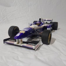 1/18 Minichamps Williams Renault FW18 1996 Jacques Villeneuve