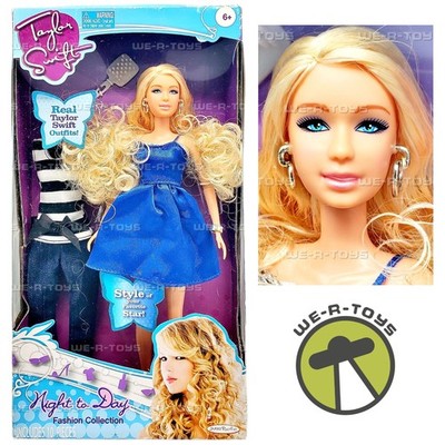 Taylor Swift Night to Day Fashion Collection Doll 2007 Jakks Pacific 07816 