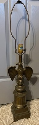 Vtg 1970 s Mid-Century USA Eagle Patriotic Table Lamp Brass  Very Rare!