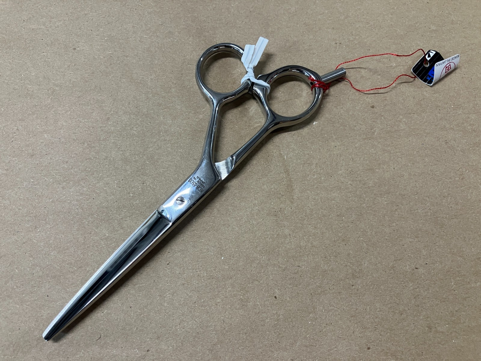 KASHO BLUE SERIES 5.5 Beauty Shear Open Box