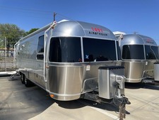 2019 Airstream Flying Cloud 27FBT