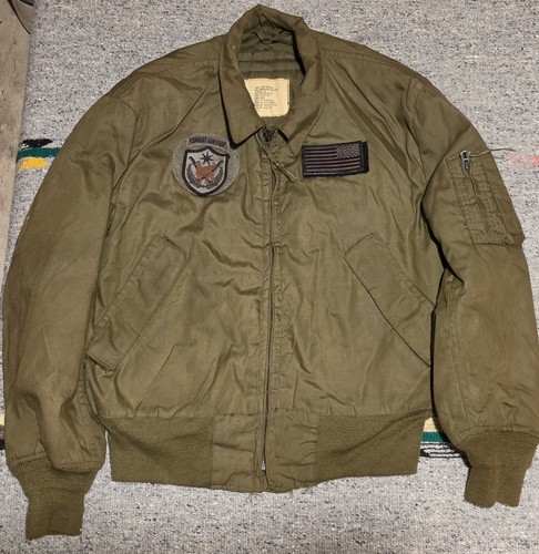 Vintage US Military Jacket Cold Weather High Temperature Resistant LARGE SHORT