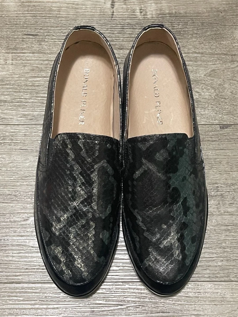 Donald J. Pliner NWOT Women Black  Textured Leather Loafers Amazon.com | Donald Pliner Womens Ombre Black 8.5 M  main image 4