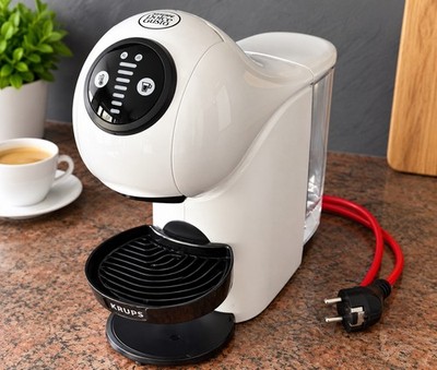 KRUPS NESCAFÉ Dolce Gusto Genio S   weiß   voll funktionsfähig