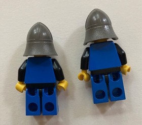 2 Lego Black Knights: 1491 DUAL DEFENDER & 1492 BATTLE COVE- 100% w/ Bags, Inst.