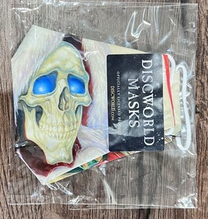 Limited Edition DEATH as the Hogfather Discworld Mask. Unused. Terry Pratchett