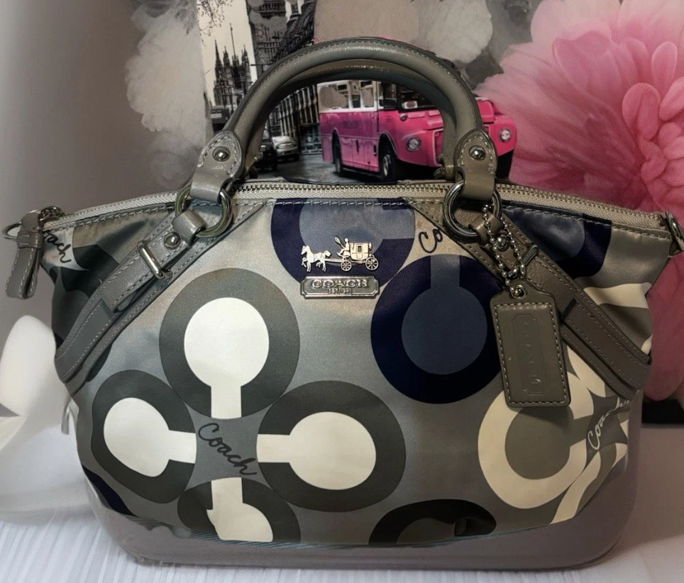 Borsa Coach Madison Sophia Clover Logo • Raso e Pelle Grigio Blu 15946 Us intime Ottimeioni