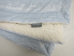 petit monde baby blanket