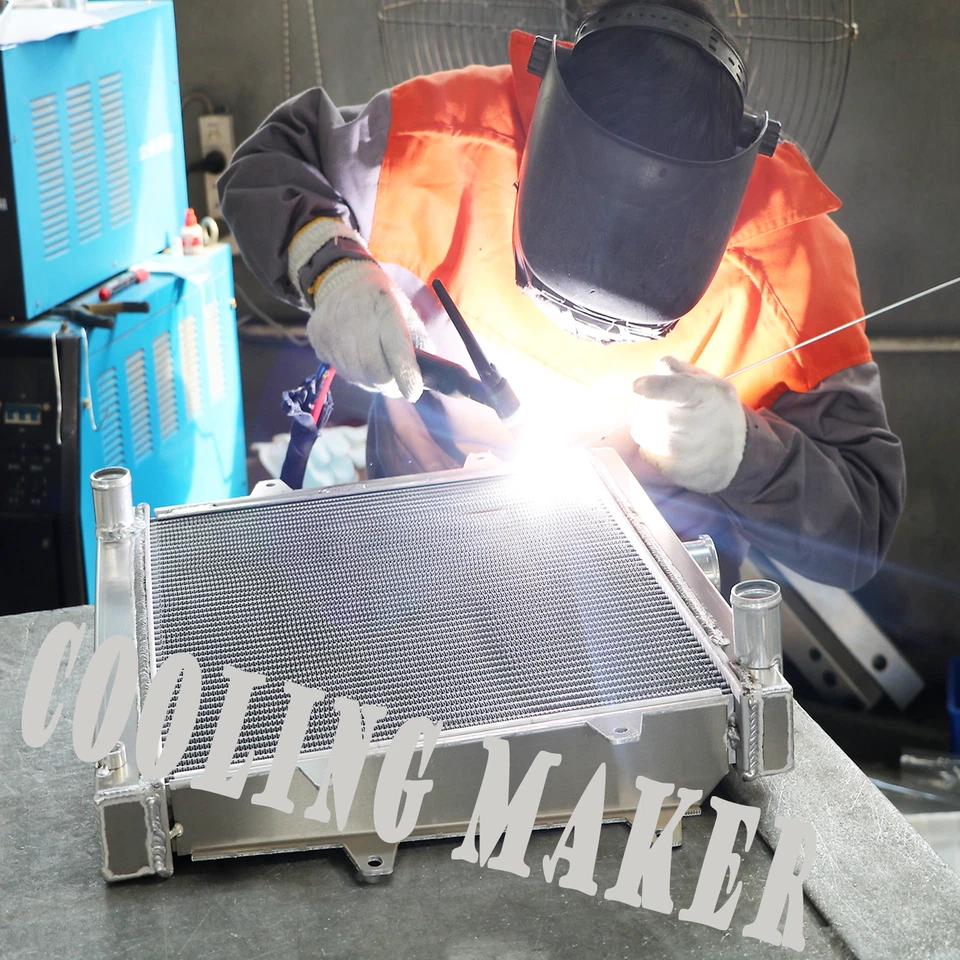 4Row Radiator For 93-95 Geo Tracker Suzuki 93-98 Sidekick Chevrolet 98 Tracker - Image 4 of 4