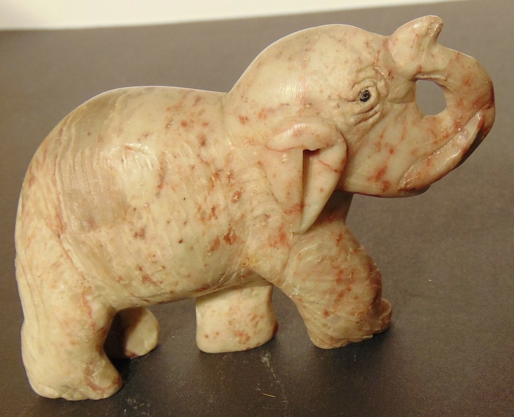 Carved Jasper Elephant (INV-1029)