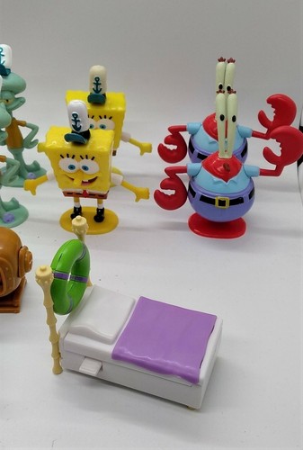 SPONGEBOB SQUAREPANTS 2011 FIGURA IN PLASTICA E PVC VIACOM - Imagen 4 de 10