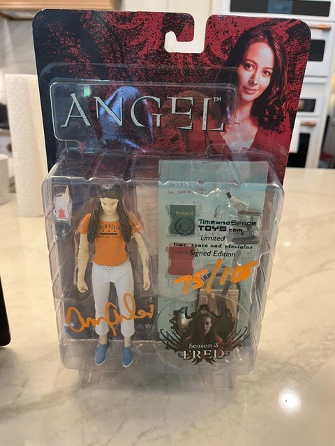 Angel TV Series Fred Action Figure Amy Acker Signed #75/100 TimeAndSpaceToys