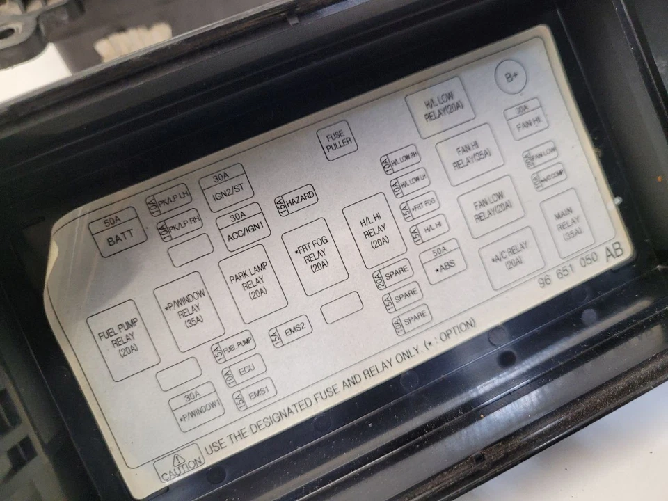 2004 2005 2006 2007 2008 CHEVROLET AVEO Fuse Box Engine Ntbk  - Image 3 of 4