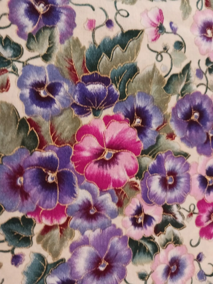Pretty Pansy Flower Print Marcus Textured Cotton Fabric 2 Colorway 3 Pcs Pink P - Image 4 of 4