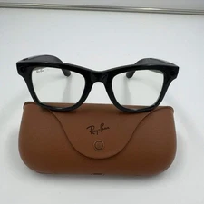 Meta wayfarer smart glasses