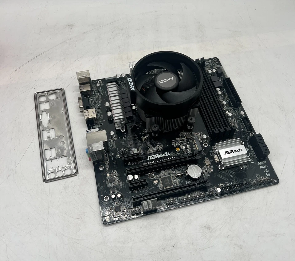 Scheda Madre AsRock X370M Pro4/DASH AMD Socket AM4 A-Series Ryzen CPU - Immagine 2 di 4