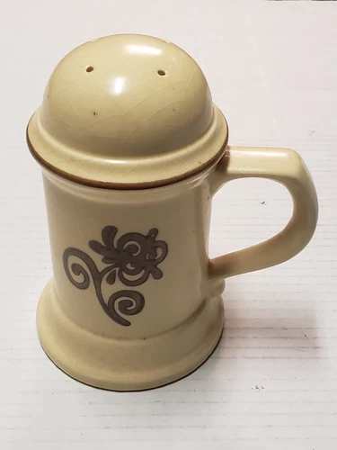Vintage Pfaltzgraff Village Pattern Stoneware Shaker Cream Brown