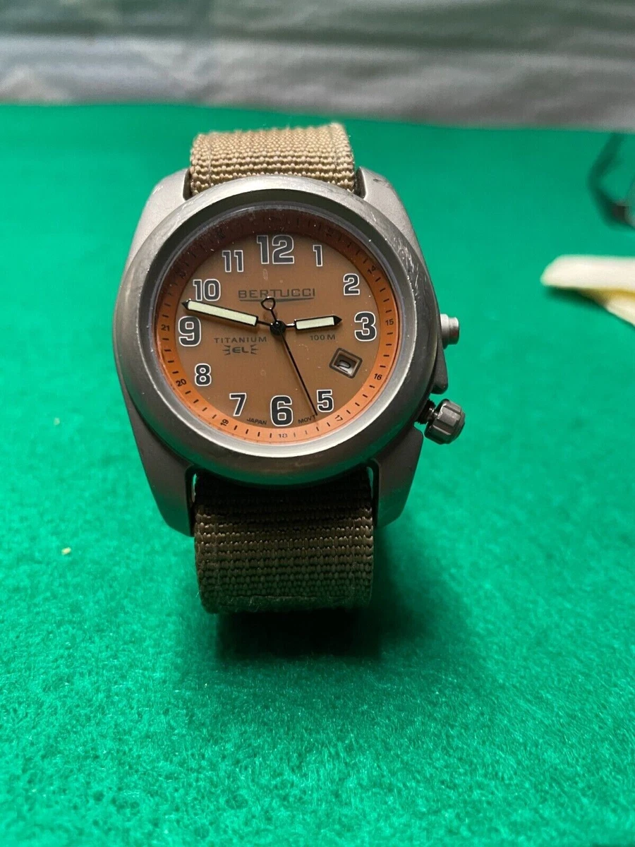 BERTUCCI ULTIMATE TITANIUM WRIST WATCH WITH DATE LIGHT UP BUTTON RARE COLOR