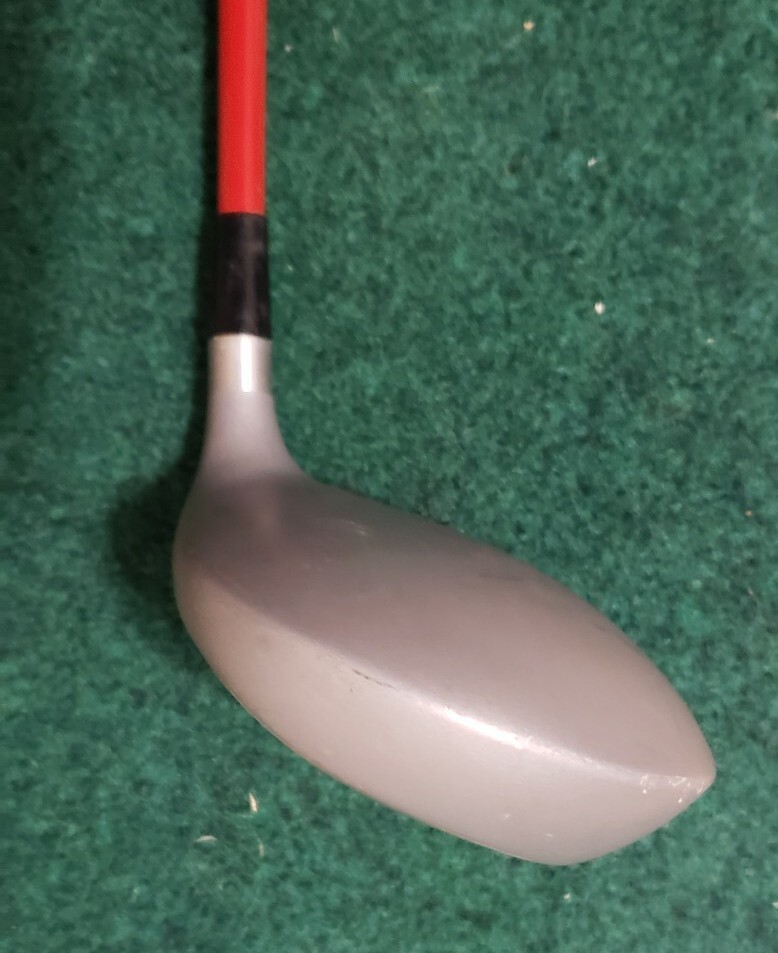 Wilson Killer Whale Orcinus Orca Midsize Driver 10.5 Wilson Killer Whale Orcinus Orca Midsize Driver 10.5