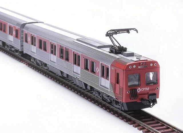 Ready to Go/Pre-built Plastic HO Model Train Locomotives